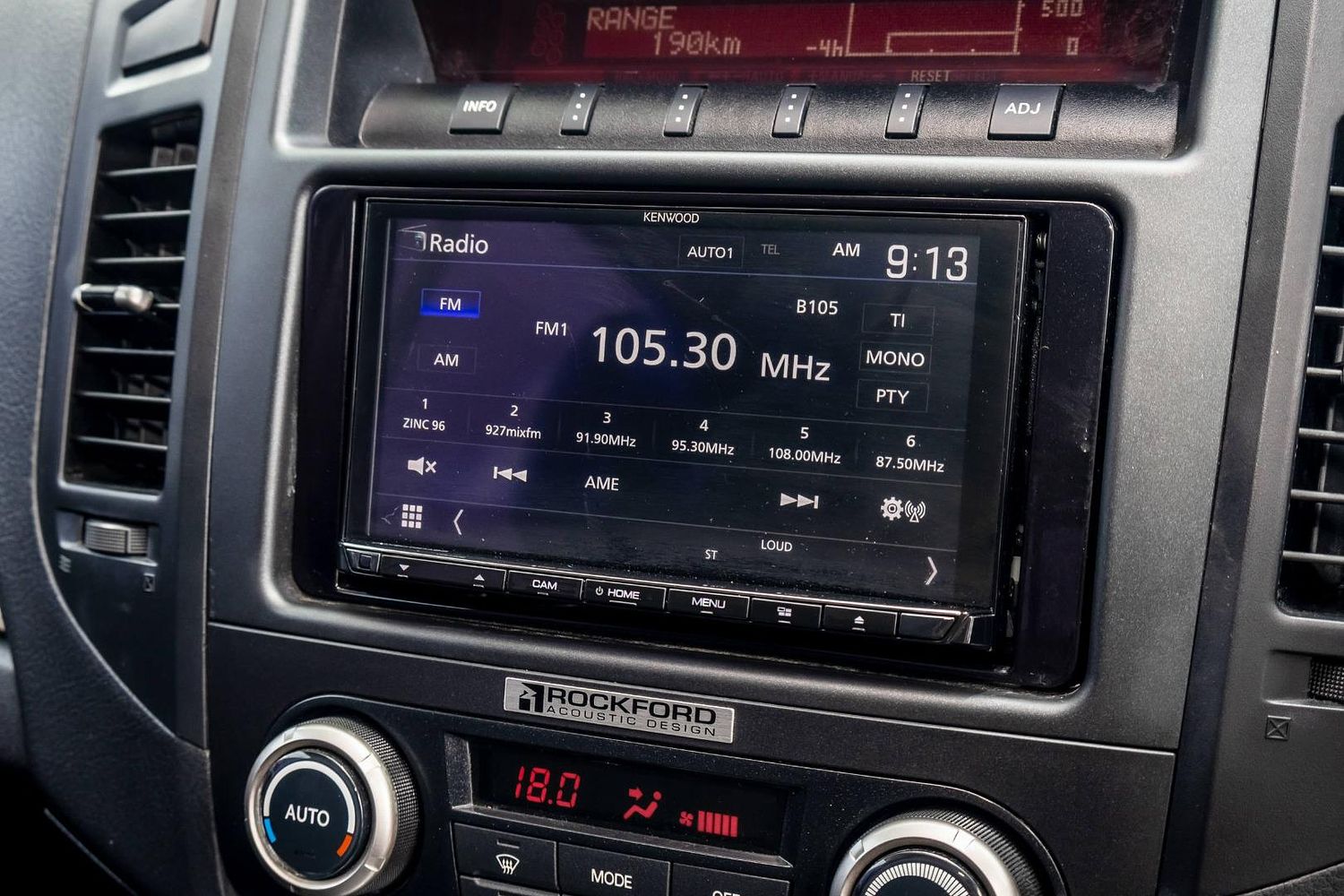 Mitsubishi Pajero Platinum 18 large 0a439bdab35f79c553fd47322b846c6a