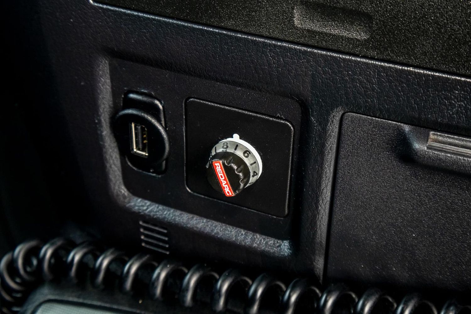 Mitsubishi Pajero Platinum 22 large 17c52f4bbaa62639f0c54f9b1a0ecbad