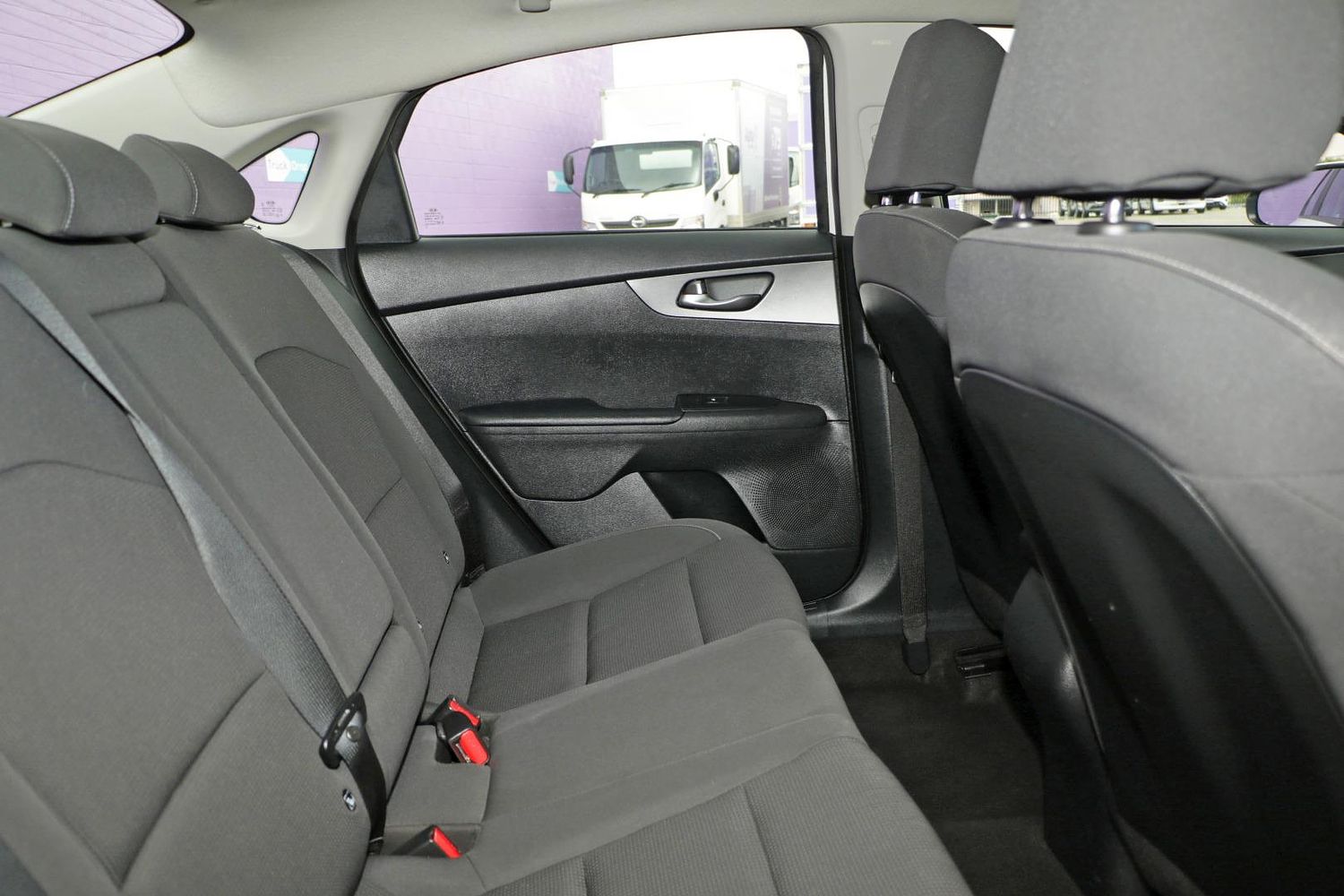 Kia Cerato S 13 large 30e49673cf322d844135c60da4409352