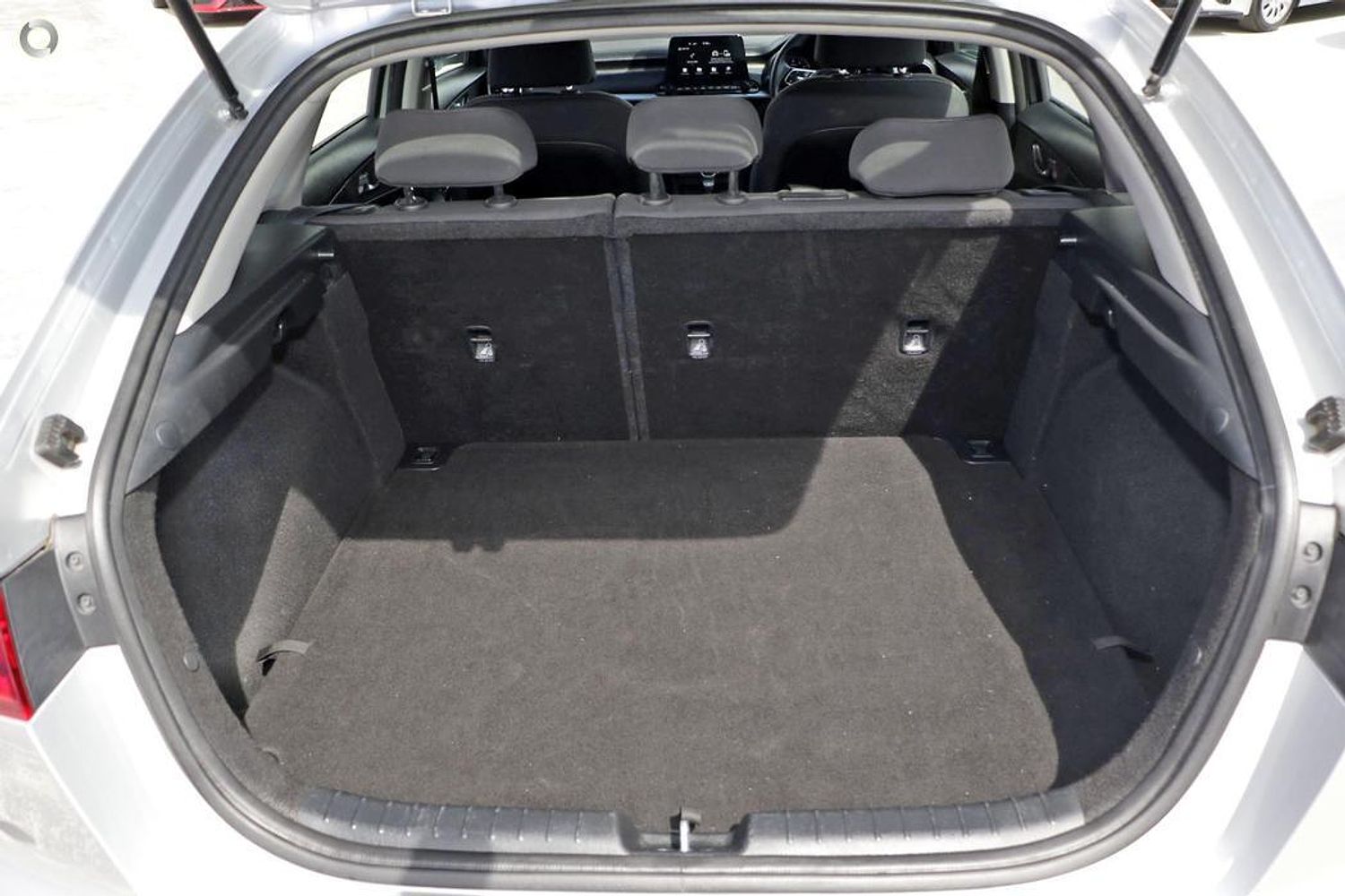 Kia Cerato S 26 large 5ac6d2411e83fee21e2963d93cebaa01