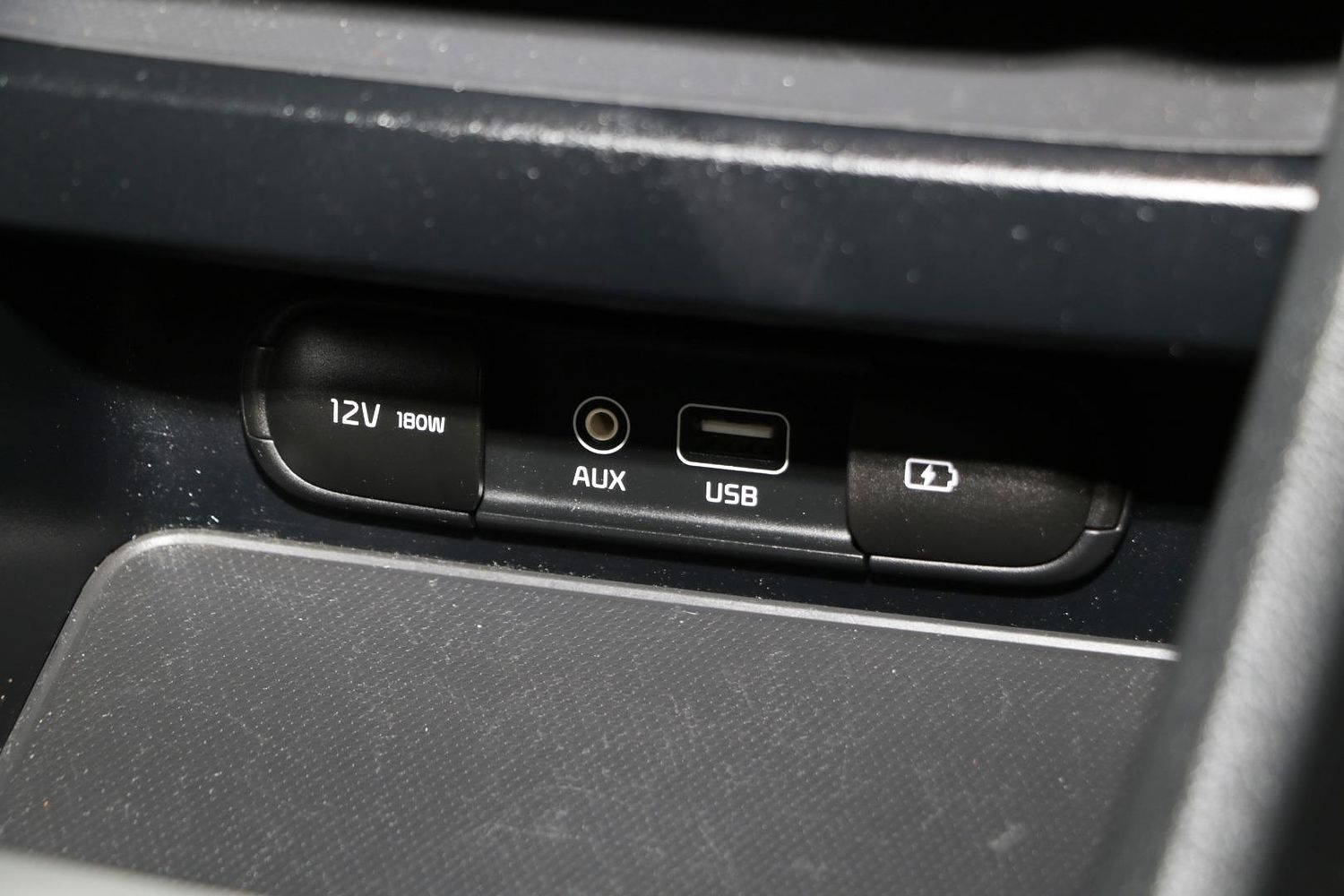 Kia Cerato S 22 large 6a1894281668821df2d1fa9ffbec7015