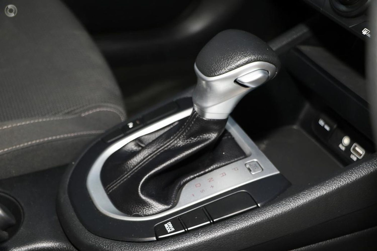 Kia Cerato S 15 large 813d9cd2d22325d57aacd72bfd10999a