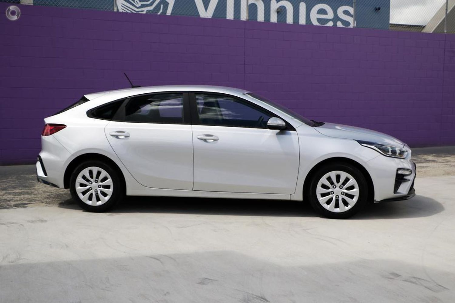 Kia Cerato S 11 large 9c7e27a48b11904b2dc5a874f27a9671