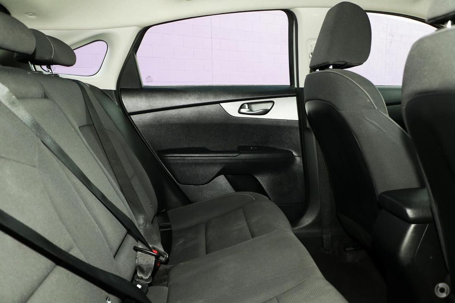 Kia Cerato S 17 large c04eae25154e9ff79ff1c81e73626006