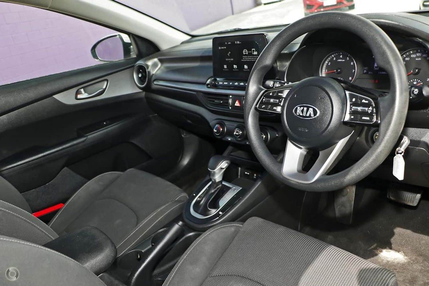 Kia Cerato S 12 large d90cea01b72f94d5995a76b39e2feee0