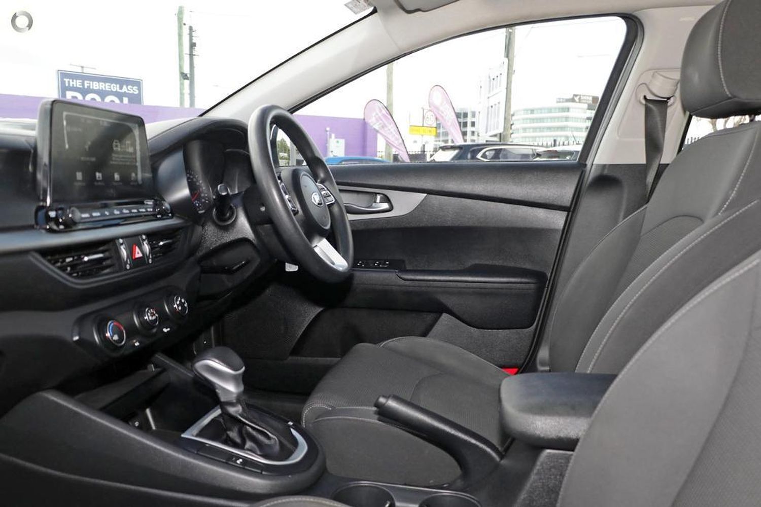 Kia Cerato S 16 large f1ee070643e54c5eb232a4559d4c657d