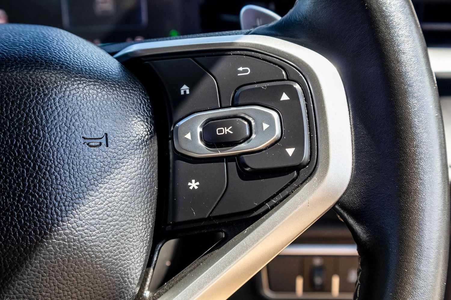 Haval H6 Lux 24 large ad019433be56171b039bc0947d1c8b6f