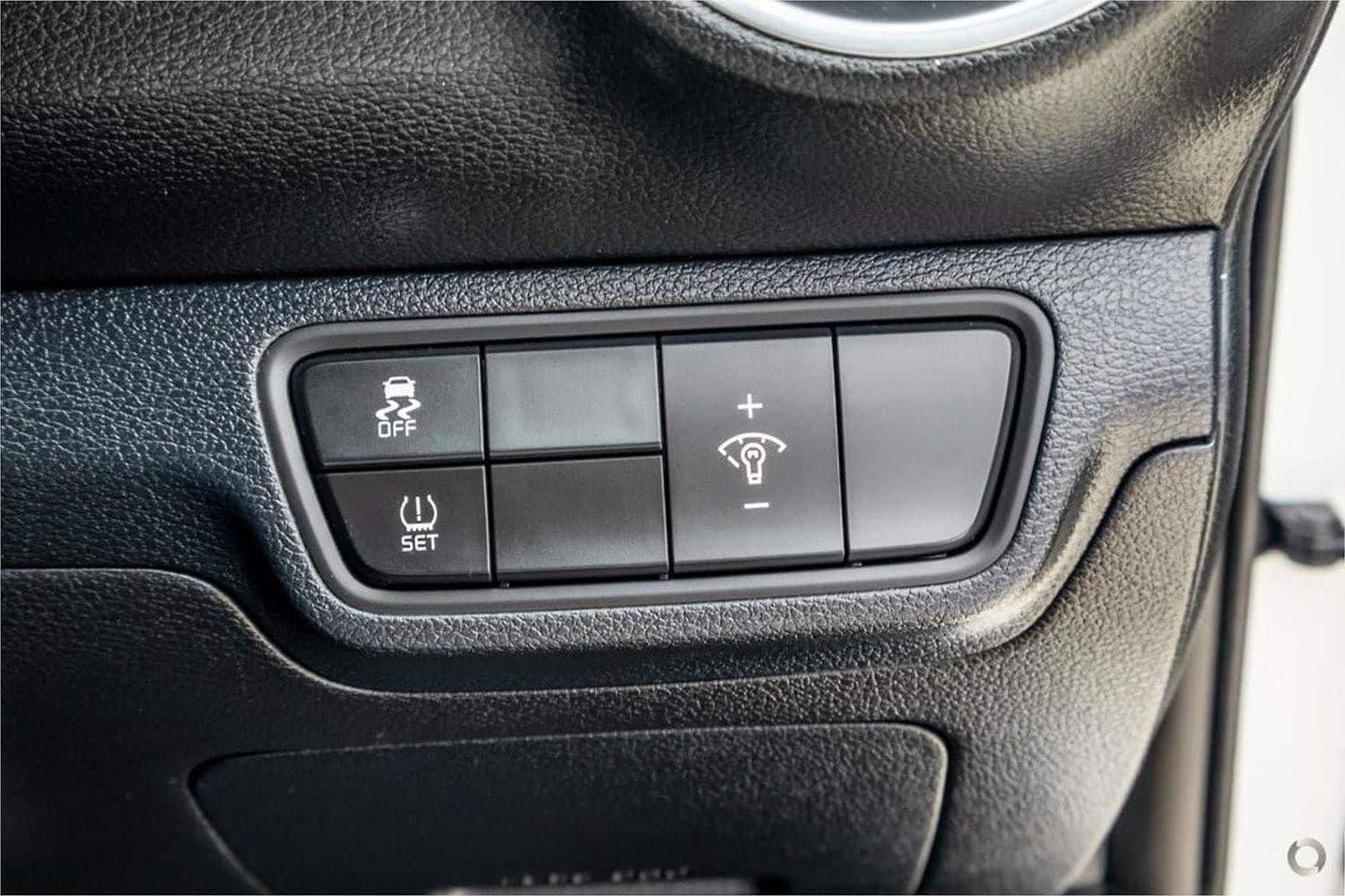 Kia Cerato S 29 large ba16a0f72ac3c4dabd64253d1d32c399