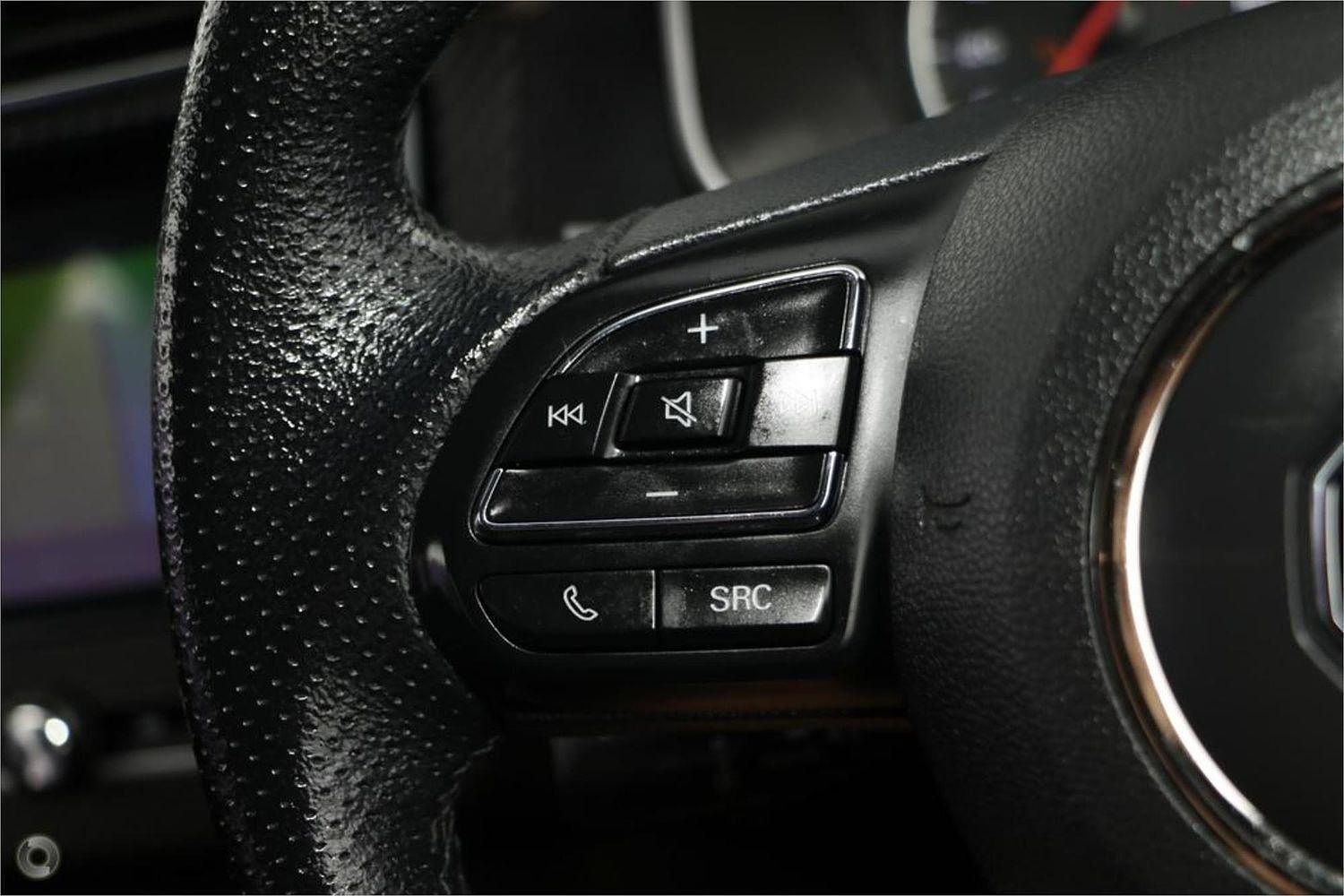 MG ZS Excite 37 large c5206d8e97cb417e5182a929e7ab02af