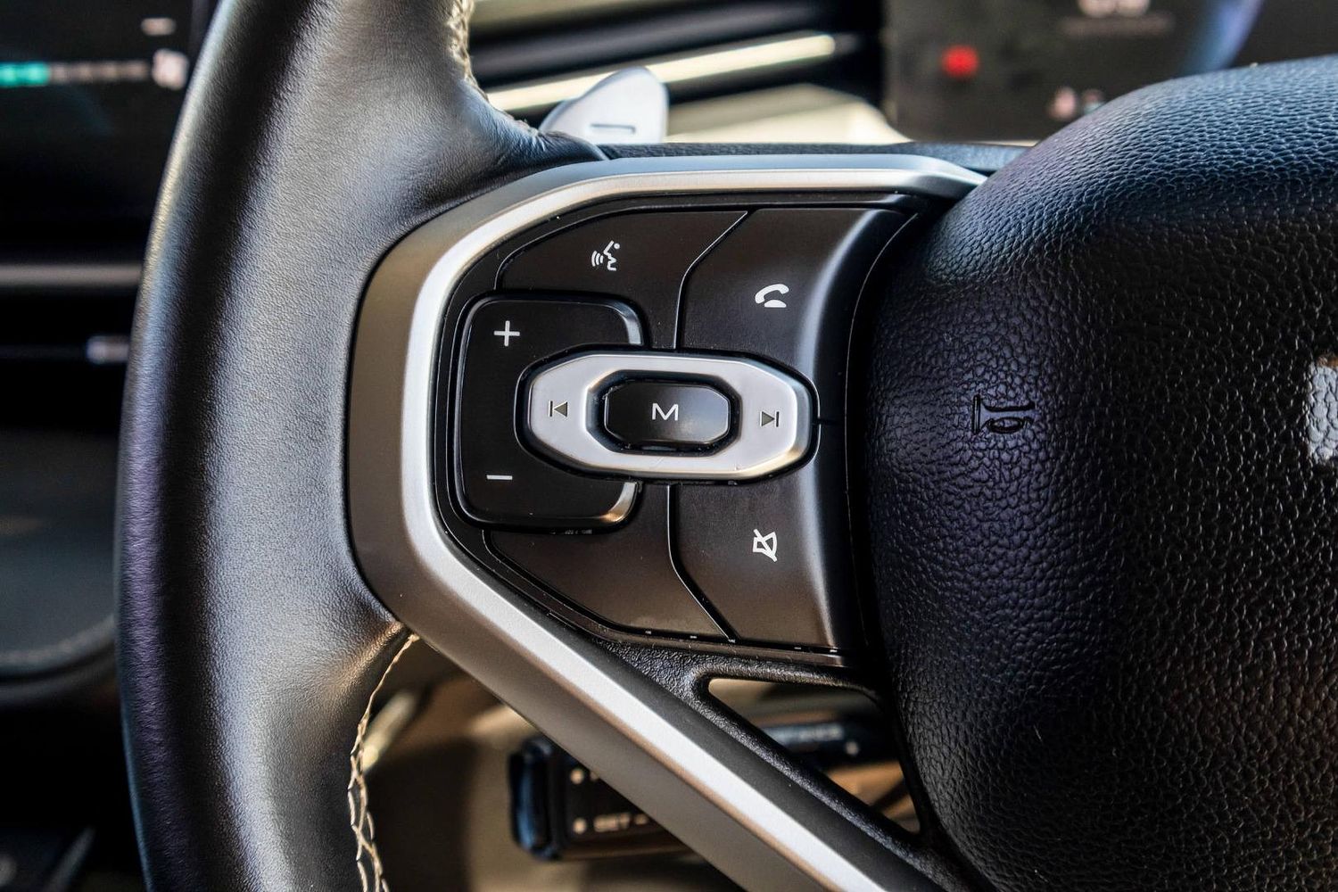 Haval H6 Lux 23 large f1dc177747c49dbbf7bbdd41a932a057