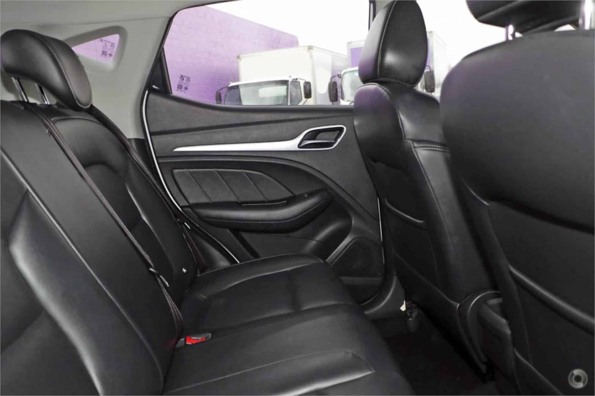 MG ZS Excite 37 1194 11