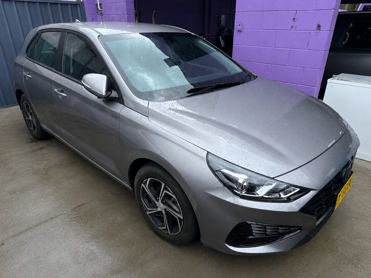 Grey Hyundai i30 2022 OUTSIDE Edit