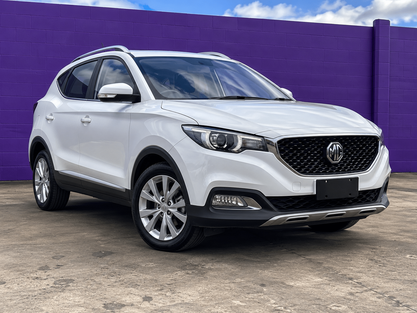 MG ZS Front