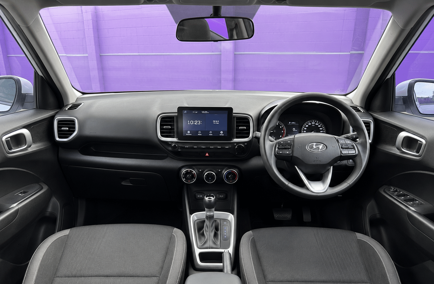 Hyundai Venue Interior 2 e1782346130734